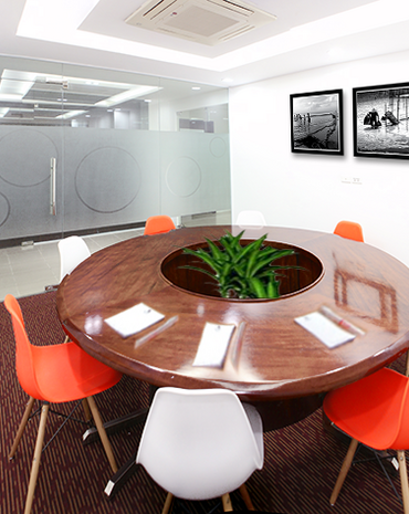 Fully Equipped Meeting Rooms
